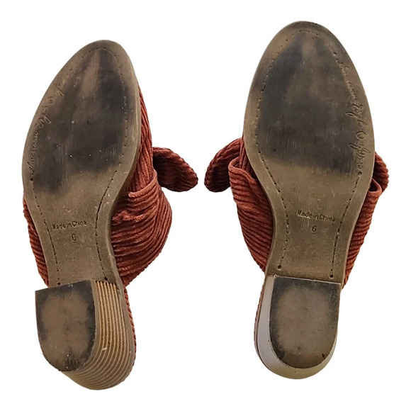 American Eagle Corduroy Slide Mules Size 6 - Picture 4 of 4